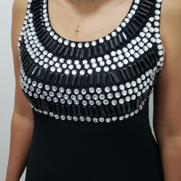 Statement Dress🎀REDUCED PRICE🎀 - Picture 10 of 11